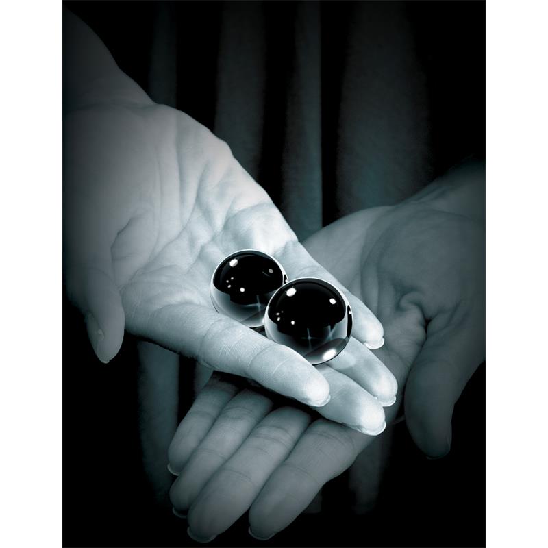 fetish-fantasy-limited-edition-glass-ben-wa-balls-medium-black