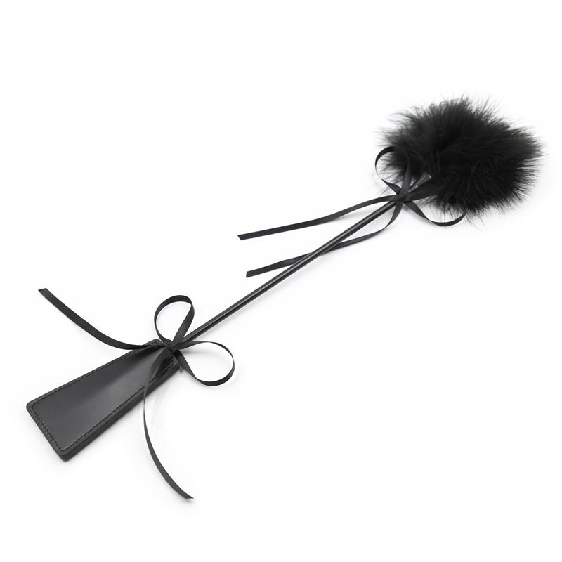 1-feather-tickler-and-paddle-49-cm-black