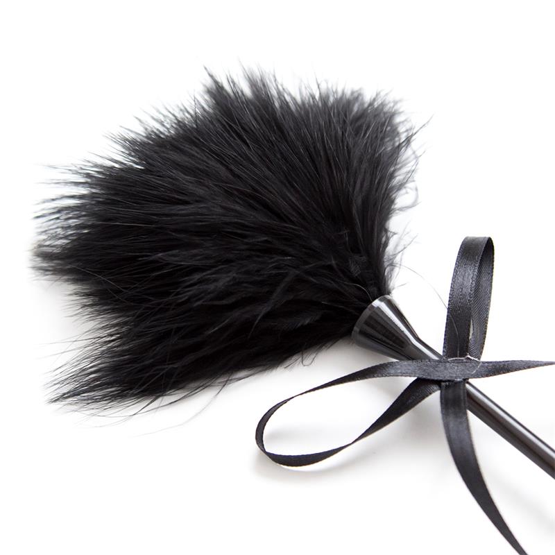 7-feather-tickler-and-paddle-49-cm-black