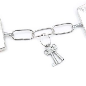 INTOYOU BDSM LINE FURRY METAL HANDCUFFS PINK - Image 7