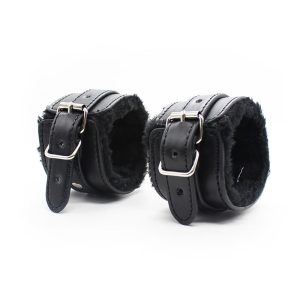 INTOYOU BDSM LINE BONDAGE SET 11 PIECES BLACK - Image 9