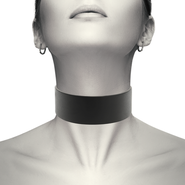 COQUETTE HAND CRAFTED WIDE CHOKER VEGAN LEATHER BLACK